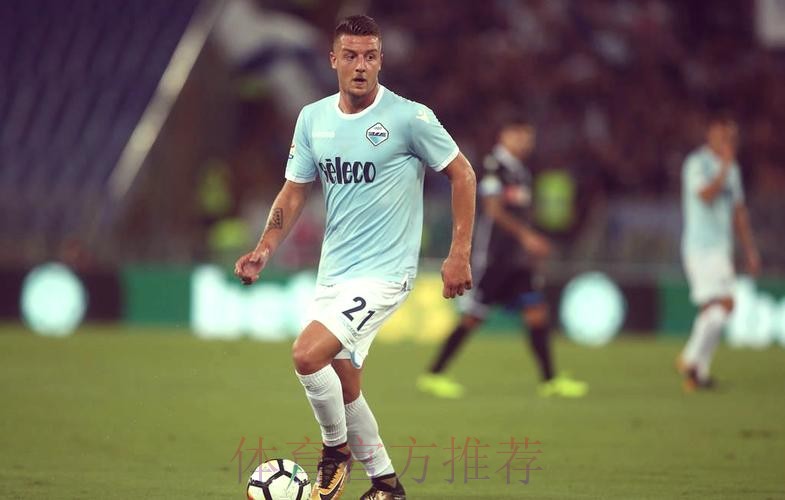 米体:皇马加入米林科维奇争夺战 将与两队竞争